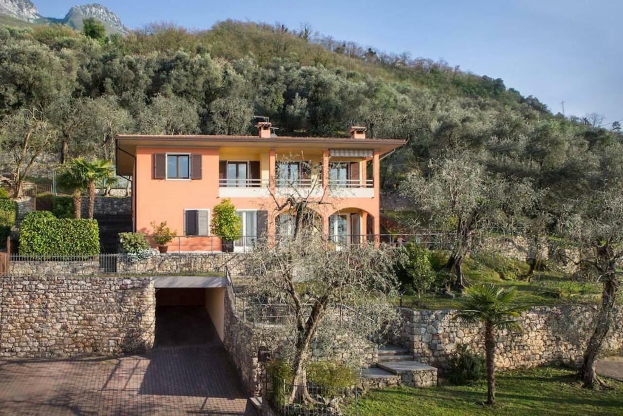 Villa Antopolis Malcesine Bagian luar foto